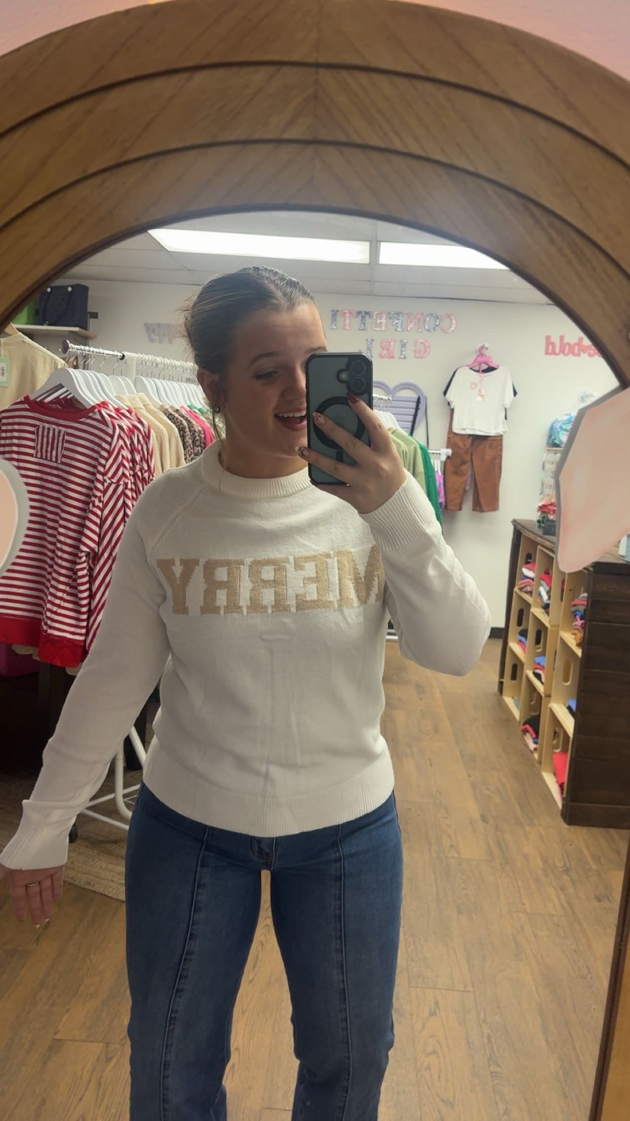 Merry White Pullover