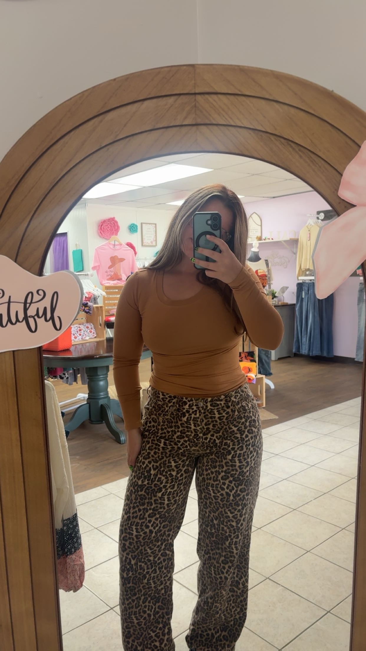 Fitted Chestnut Long Sleeve