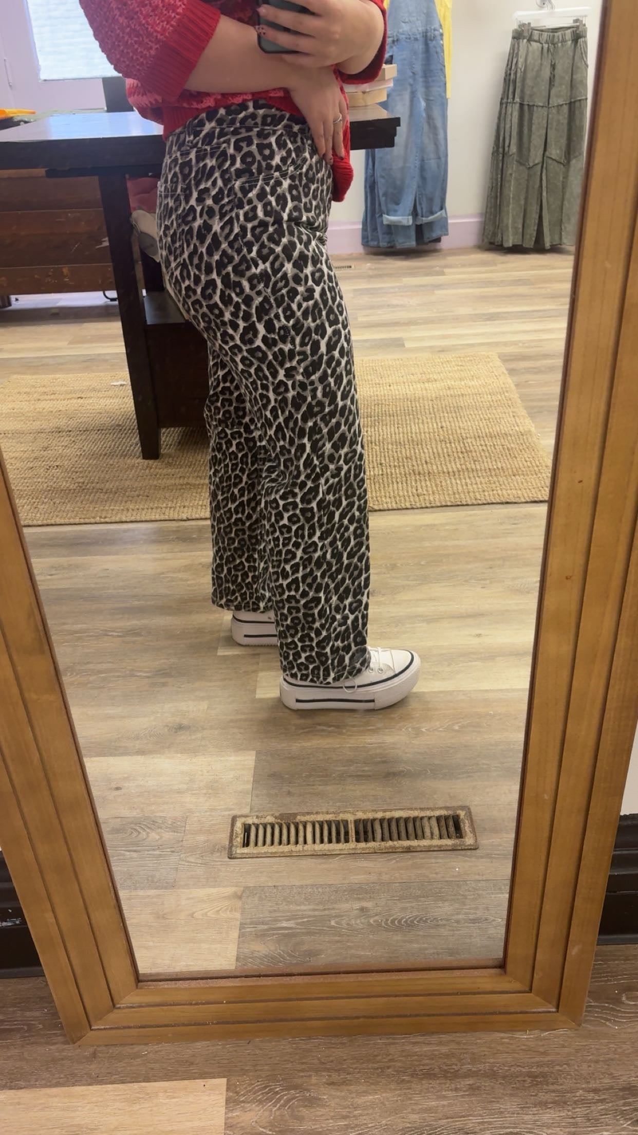 Leopard Barrel Jeans